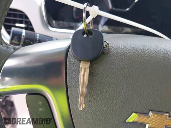 2017 Chevrolet Traverse LT с VIN 1GNKRHKD9HJ123936, выставлен на аукционе IAAI как лот 42930918 с пробегом 172 672 миль миль и . История ставок и продаж доступна на DreamBid. Изображение 11.