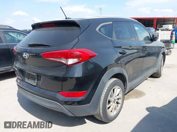 2016 Hyundai Tucson SE with VIN KM8J33A47GU075002, listed as a IAAI auction lot 42898697 with 92,393 mi miles and . Bid and sale history available at DreamBid. Image 4.