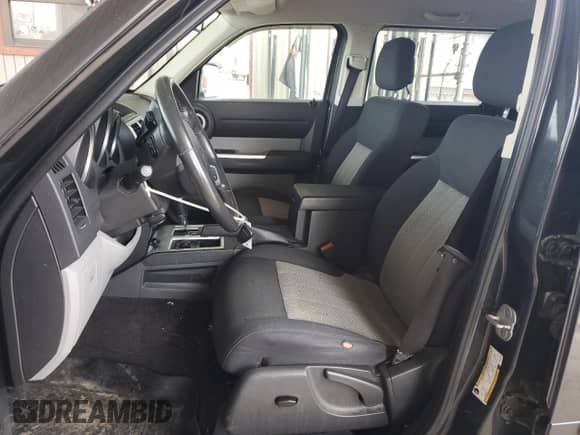 2010 Dodge Nitro with VIN 1D4PU5GX8AW143380, listed as a Copart auction lot 55605445 with 165,639 mi miles and Salvage title. Bid and sale history available at DreamBid. Image 7.