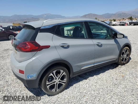 2020 Chevrolet Bolt EV Premier z VIN 1G1FZ6S07L4149267, wystawiony jako Copart lot #59542713 z przebiegiem 19 750 mil mil oraz . Historia ofert i sprzedaży dostępna na DreamBid. Obrazek 3.