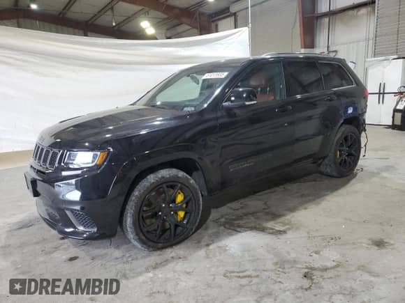 2018 Jeep Grand Cherokee Trackhawk z VIN 1C4RJFN90JC459012, wystawiony jako Copart lot #51015935 z przebiegiem 9 096 mil mil oraz Szkoda całkowita • Salvage title. Historia ofert i sprzedaży dostępna na DreamBid. Obrazek 1.