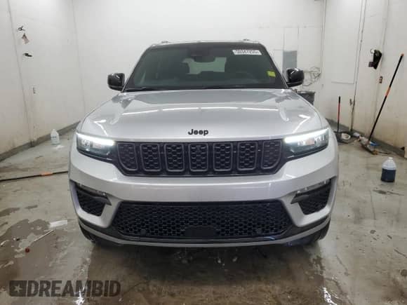 2025 Jeep Grand Cherokee Summit Reserve with VIN 1C4RJHEGXS8641878, listed as a Copart auction lot 50347255 with 12 mi miles and Salvage title. Bid and sale history available at DreamBid. Image 5.