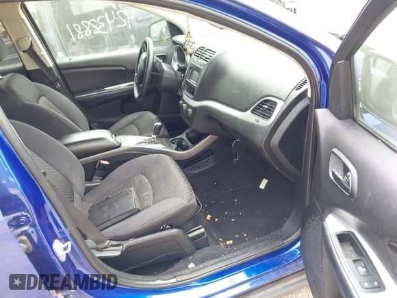 2012 Dodge Journey SXT z VIN 3C4PDCBB6CT368855, wystawiony jako IAAI lot #42432881 z przebiegiem 157 255 mil mil oraz . Historia ofert i sprzedaży dostępna na DreamBid. Obrazek 5.