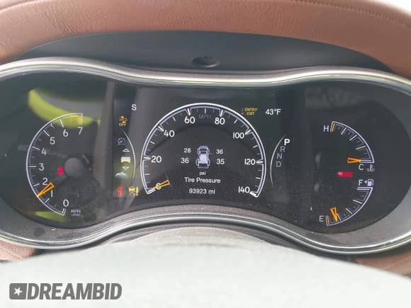 2018 Jeep Grand Cherokee Summit с VIN 1C4RJFJGXJC221513, выставлен на аукционе IAAI как лот 41487716 с пробегом 93 923 миль миль и . История ставок и продаж доступна на DreamBid. Изображение 7.