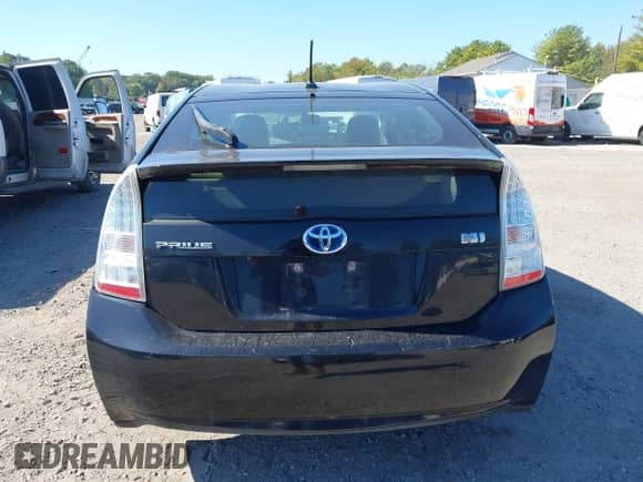 2011 Toyota Prius I with VIN JTDKN3DU0B1412005, listed as a IAAI auction lot 43360184 with 179,823 mi miles and . Bid and sale history available at DreamBid. Image 16.