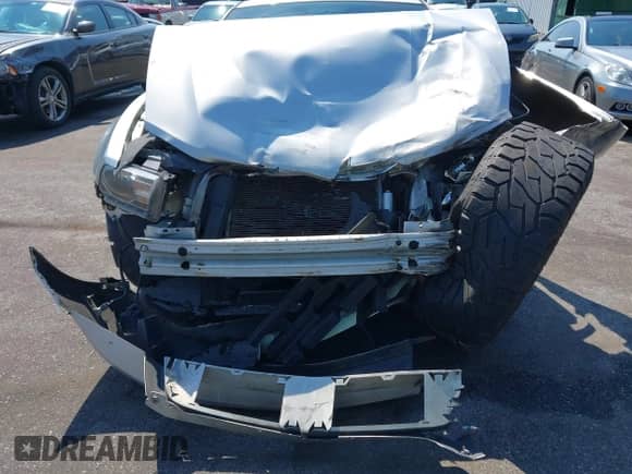 2012 Ford Mustang V6 with VIN 1ZVBP8AM7C5220275, listed as a IAAI auction lot 43152834 with 211,238 mi miles and . Bid and sale history available at DreamBid. Image 6.