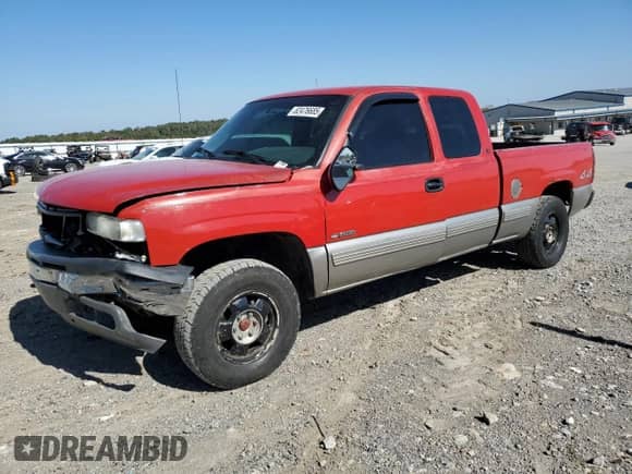 2000 Chevrolet Silverado 1500 LS z VIN 2GCEK19V3Y1154948, wystawiony jako Copart lot #82476685 z przebiegiem 234 861 mil mil oraz Szkoda całkowita • Salvage title. Historia ofert i sprzedaży dostępna na DreamBid. Obrazek 1.