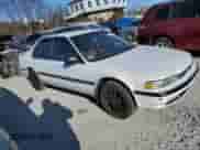 1990 Honda Accord LX z VIN JHMCB7653LC016309, wystawiony jako Copart lot #41487615 z przebiegiem 197 362 mil mil oraz Czysty tytuł • Clean title. Historia ofert i sprzedaży dostępna na DreamBid. Obrazek 4.