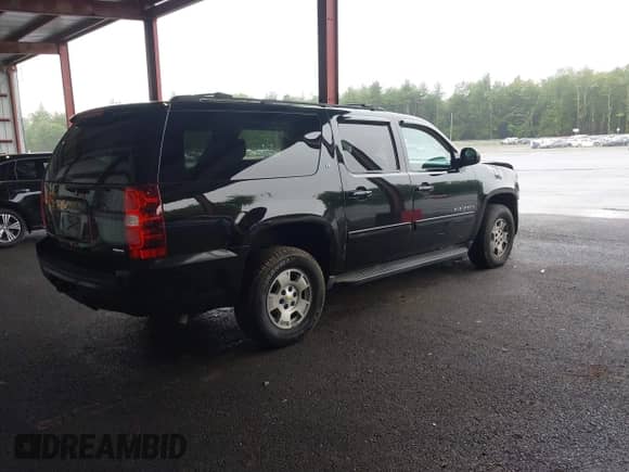 2012 Chevrolet Suburban LT с VIN 1GNSKJE77CR241592, выставлен на аукционе IAAI как лот 42522470 с пробегом 186 632 миль миль и . История ставок и продаж доступна на DreamBid. Изображение 4.