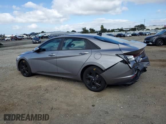 2021 Hyundai Elantra SEL с VIN KMHLM4AG5MU065778, выставлен на аукционе Copart как лот 82659195 с пробегом 35 514 миль миль и Списание • Salvage title. История ставок и продаж доступна на DreamBid. Изображение 2.