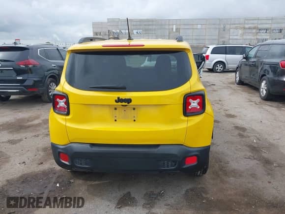 2017 Jeep Renegade Latitude с VIN ZACCJABB9HPF07564, выставлен на аукционе IAAI как лот 42491504 с пробегом 79 597 миль миль и . История ставок и продаж доступна на DreamBid. Изображение 17.