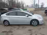 2015 Toyota Prius Two с VIN JTDKN3DU3F0426556, выставлен на аукционе IAAI как лот 41508952 с пробегом 108 214 миль миль и . История ставок и продаж доступна на DreamBid. Изображение 13.