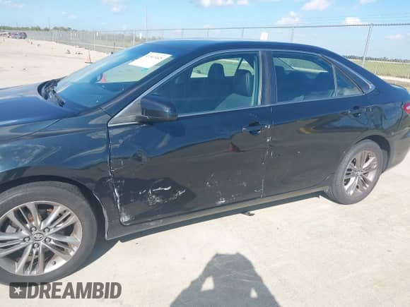 2016 Toyota Camry SE with VIN 4T1BF1FKXGU239317, listed as a IAAI auction lot 43563445 with 205,405 mi miles and . Bid and sale history available at DreamBid. Image 6.