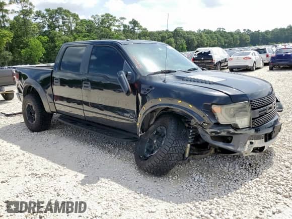 2013 Ford F-150 SVT Raptor z VIN 1FTFW1R64DFA15903, wystawiony jako Copart lot #65178935 z przebiegiem 199 122 mil mil oraz Szkoda całkowita • Salvage title. Historia ofert i sprzedaży dostępna na DreamBid. Obrazek 4.