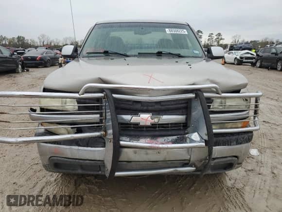 2000 Chevrolet Silverado 2500 LS с VIN 1GCGC29U4YE293813, выставлен на аукционе Copart как лот 88508225 с пробегом 241 672 миль миль и Списание • Salvage title. История ставок и продаж доступна на DreamBid. Изображение 5.