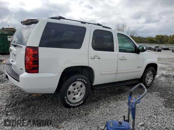 2011 Chevrolet Tahoe LS z VIN 1GNSCAE07BR263350, wystawiony jako Copart lot #85188265 z przebiegiem 210 283 mil mil oraz Szkoda całkowita • Salvage title. Historia ofert i sprzedaży dostępna na DreamBid. Obrazek 3.