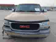 2001 GMC Sierra 1500 SLE z VIN 2GTEC19V911186628, wystawiony jako IAAI lot #42038746 z przebiegiem 173 053 mil mil oraz . Historia ofert i sprzedaży dostępna na DreamBid. Obrazek 13.