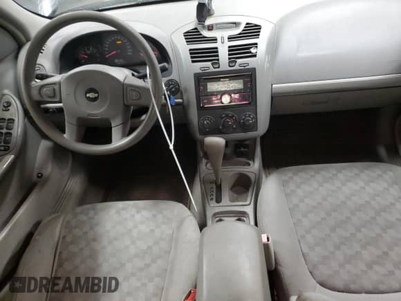 2005 Chevrolet Malibu с VIN 1G1ZS54825F166385, выставлен на аукционе Copart как лот 83671214 с пробегом 172 111 миль миль и Списание • Salvage title. История ставок и продаж доступна на DreamBid. Изображение 8.