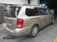 2007 Hyundai Entourage GLS z VIN KNDMC233176014698, wystawiony jako IAAI lot #42737454 z przebiegiem 290 028 mil mil oraz . Historia ofert i sprzedaży dostępna na DreamBid. Obrazek 4.