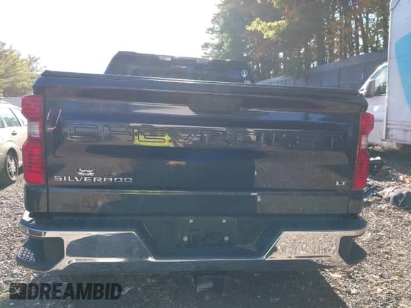 2023 Chevrolet Silverado 1500 LT z VIN 1GCPDDEK9PZ238990, wystawiony jako IAAI lot #43445604 z przebiegiem 44 284 mil mil oraz . Historia ofert i sprzedaży dostępna na DreamBid. Obrazek 16.