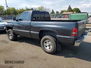 1995 Dodge 1500 с VIN 1B7HF16Z0SS216984, выставлен на аукционе Copart как лот 70706364 с пробегом 150 805 миль миль и Списание • Salvage title. История ставок и продаж доступна на DreamBid. Изображение 2.