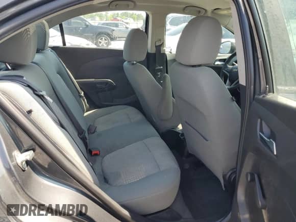 2013 Chevrolet Sonic LS с VIN 1G1JA5SH0D4212874, выставлен на аукционе Copart как лот 53473645 с пробегом 107 555 миль миль и Списание • Salvage title. История ставок и продаж доступна на DreamBid. Изображение 10.
