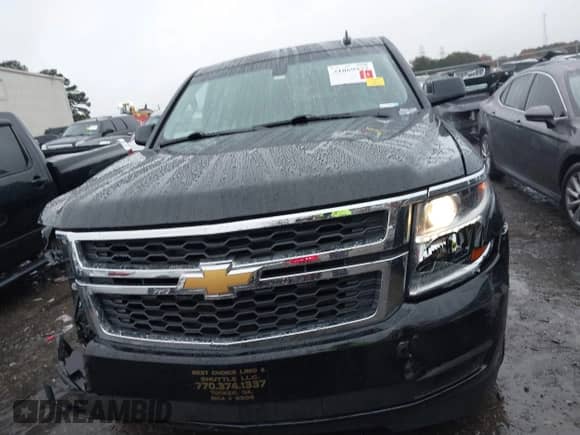 2019 Chevrolet Suburban LS z VIN 1GNSCGKC5KR321327, wystawiony jako IAAI lot #41069977 z przebiegiem 282 308 mil mil oraz . Historia ofert i sprzedaży dostępna na DreamBid. Obrazek 12.
