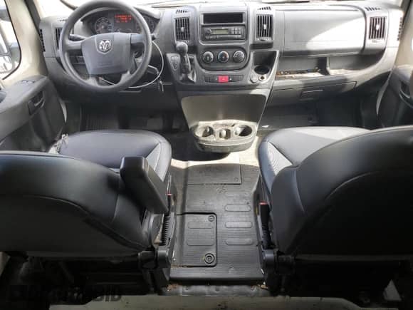 2017 Ram ProMaster Cargo с VIN 3C6TRVAG8HE541156, выставлен на аукционе Copart как лот 81792745 с пробегом 208 596 миль миль и Чистый • Clean title. История ставок и продаж доступна на DreamBid. Изображение 8.