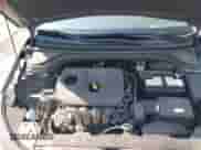 2019 Hyundai Elantra Value Edition z VIN 5NPD84LF3KH426062, wystawiony jako IAAI lot #42560415 z przebiegiem 121 028 mil mil oraz . Historia ofert i sprzedaży dostępna na DreamBid. Obrazek 10.