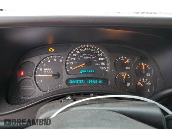 2003 Chevrolet Silverado 1500 LS z VIN 1GCEC19T23E314224, wystawiony jako Copart lot #44704185 z przebiegiem 195 422 mil mil oraz Szkoda całkowita • Salvage title. Historia ofert i sprzedaży dostępna na DreamBid. Obrazek 9.