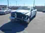 2022 Ram 1500 Tradesman с VIN 3C6JR6DTXNG187498, выставлен на аукционе IAAI как лот 41505639 с пробегом 25 366 миль миль и . История ставок и продаж доступна на DreamBid. Изображение 2.