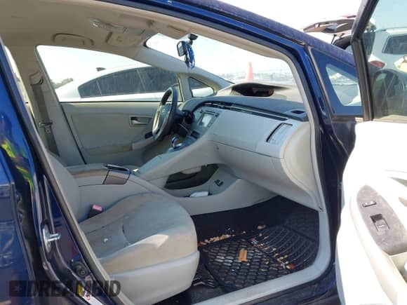 2013 Toyota Prius One с VIN JTDKN3DU7D1630204, выставлен на аукционе IAAI как лот 43132674 с пробегом 224 693 миль миль и . История ставок и продаж доступна на DreamBid. Изображение 5.