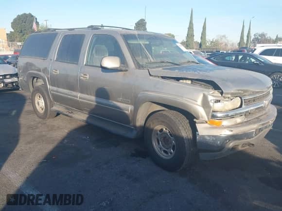 2000 Chevrolet Suburban LT z VIN 3GNGC26U7YG189093, wystawiony jako IAAI lot #41129079 z przebiegiem 346 765 mil mil oraz . Historia ofert i sprzedaży dostępna na DreamBid. Obrazek 1.