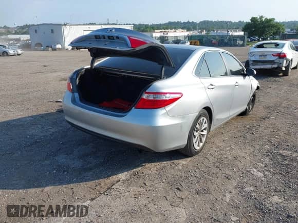 2015 Toyota Camry LE с VIN 4T1BD1FK5FU160612, выставлен на аукционе IAAI как лот 42810590 с пробегом 210 871 миль миль и . История ставок и продаж доступна на DreamBid. Изображение 4.