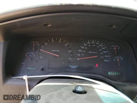 2002 Dodge Dakota с VIN 1B7GL12X52S692382, выставлен на аукционе Copart как лот 66527585 с пробегом 146 716 миль миль и Чистый • Clean title. История ставок и продаж доступна на DreamBid. Изображение 9.