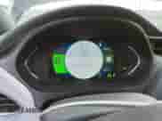 2017 Chevrolet Bolt EV Premier z VIN 1G1FX6S09H4161479, wystawiony jako Copart lot #41358163 z przebiegiem 31 628 mil mil oraz . Historia ofert i sprzedaży dostępna na DreamBid. Obrazek 9.