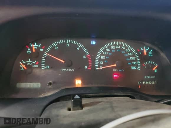 1998 Dodge 1500 z VIN 1B7HF16Z6WS569266, wystawiony jako Copart lot #63448135 z przebiegiem 198 338 mil mil oraz Szkoda całkowita • Salvage title. Historia ofert i sprzedaży dostępna na DreamBid. Obrazek 9.