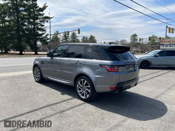 2021 Land Rover Range Rover Sport HSE Dynamic with VIN SALWR2SE7MA770385, listed as a Copart auction lot 53401405 with 128,420 mi miles and Clean title. Bid and sale history available at DreamBid. Image 3.