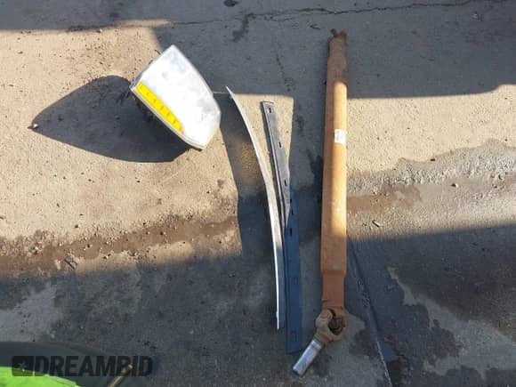 2007 Cadillac Escalade ESV с VIN 1GYFK66827R396002, выставлен на аукционе IAAI как лот 41333363 с пробегом 166 278 миль миль и . История ставок и продаж доступна на DreamBid. Изображение 12.