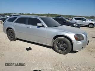 2006 Dodge Magnum R/T with VIN 2D8GZ57266H411000, listed as a Copart auction lot 74456494 with Not provided miles and Clean title. Bid and sale history available at DreamBid. Image 4.