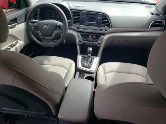 2018 Hyundai Elantra SE z VIN KMHD74LF1JU684387, wystawiony jako Copart lot #68200645 z przebiegiem 154 241 mil mil oraz Szkoda całkowita • Salvage title. Historia ofert i sprzedaży dostępna na DreamBid. Obrazek 8.