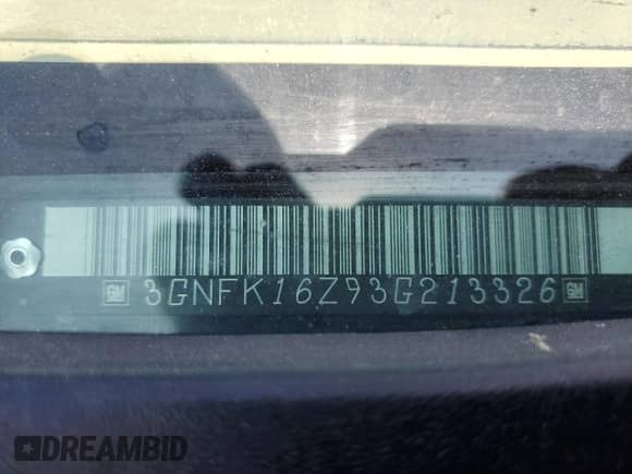 2003 Chevrolet Suburban Z71 z VIN 3GNFK16Z93G213326, wystawiony jako Copart lot #59836214 z przebiegiem 347 730 mil mil oraz Szkoda całkowita • Salvage title. Historia ofert i sprzedaży dostępna na DreamBid. Obrazek 13.