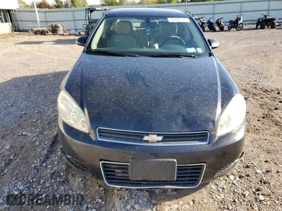 2012 Chevrolet Impala LTZ with VIN 2G1WC5E38C1251402, listed as a Copart auction lot 82468785 with 207,362 mi miles and Salvage title. Bid and sale history available at DreamBid. Image 5.