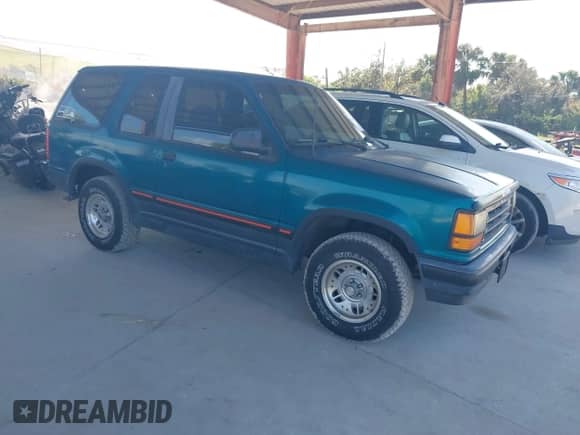 1994 Ford Explorer Eddie Bauer с VIN 1FMCU24X4RUC05892, выставлен на аукционе IAAI как лот 41564472 с пробегом 510 872 миль миль и . История ставок и продаж доступна на DreamBid. Изображение 1.
