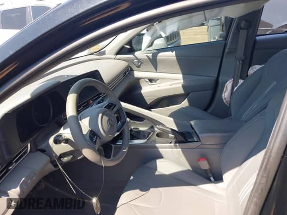 2022 Hyundai Elantra SEL с VIN 5NPLM4AG1NH059573, выставлен на аукционе IAAI как лот 43134925 с пробегом 67 399 миль миль и . История ставок и продаж доступна на DreamBid. Изображение 5.