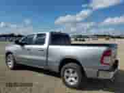 2021 Ram 1500 Big Horn z VIN 1C6SRFBT1MN722800, wystawiony jako Copart lot #81440925 z przebiegiem 22 863 mil mil oraz Szkoda całkowita • Salvage title. Historia ofert i sprzedaży dostępna na DreamBid. Obrazek 2.