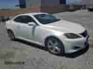 2012 Lexus IS 250 C z VIN JTHFF2C28C2525106, wystawiony jako Copart lot #64694985 z przebiegiem 158 178 mil mil oraz Szkoda całkowita • Salvage title. Historia ofert i sprzedaży dostępna na DreamBid. Obrazek 4.