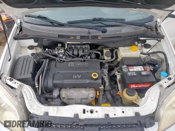 2008 Chevrolet Aveo LS z VIN KL1TD56628B259977, wystawiony jako Copart lot #69309125 z przebiegiem 115 879 mil mil oraz Szkoda całkowita • Salvage title. Historia ofert i sprzedaży dostępna na DreamBid. Obrazek 11.