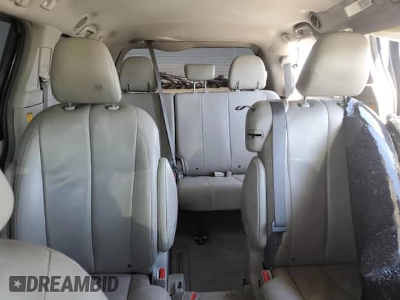 2013 Toyota Sienna XLE AAS with VIN 5TDYK3DC4DS327183, listed as a Copart auction lot 70894995 with Not provided miles and Salvage title. Bid and sale history available at DreamBid. Image 10.