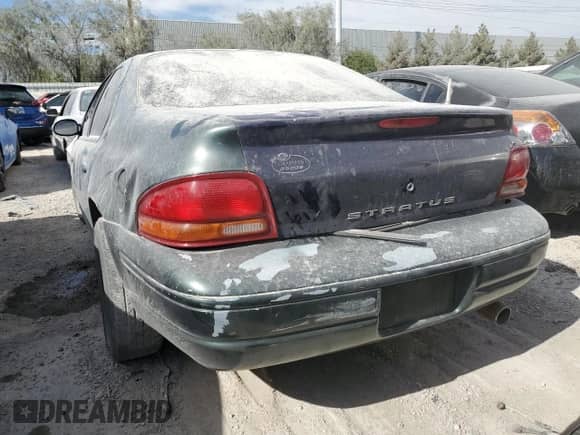2000 Dodge Stratus SE with VIN 1B3EJ46X1YN191944, listed as a Copart auction lot 69136914 with Not provided miles and Salvage title. Bid and sale history available at DreamBid. Image 6.